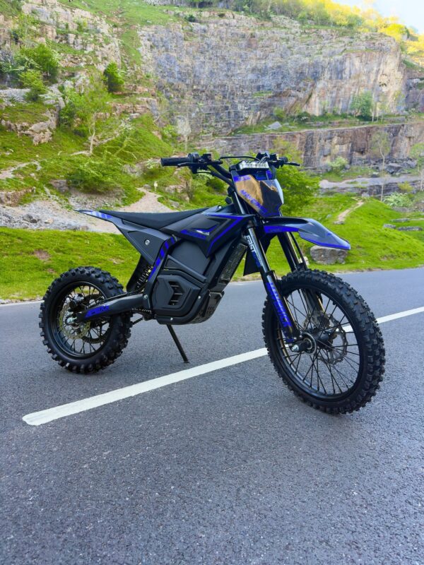 APEXX Maverick (17"/14")